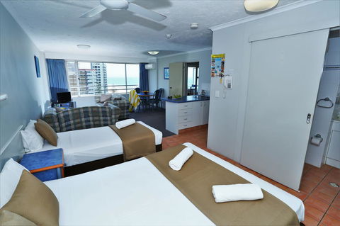 Equinox Resort - E Caravan Parks 34