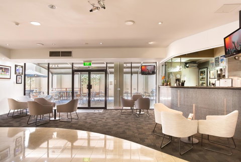 Riverside Hotel Southbank - E Caravan Parks 6