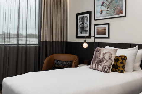 Rydges Fortitude Valley - E Caravan Parks 10