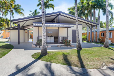 Tasman Holiday Parks - Airlie Beach - E Caravan Parks 8