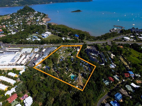 NRMA Airlie Beach Holiday Park - E Caravan Parks 11