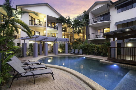 Bay Villas Resort - E Caravan Parks 14