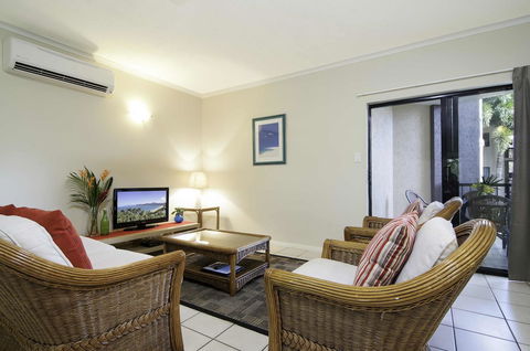 Bay Villas Resort - E Caravan Parks 31