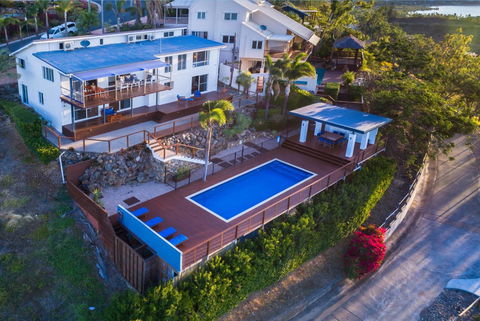 Nautilus On The Hill - Airlie Beach - E Caravan Parks 13