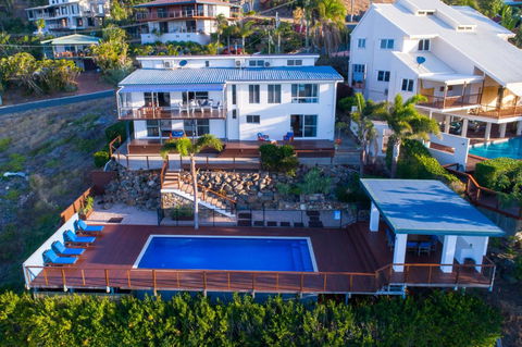 Nautilus On The Hill - Airlie Beach - E Caravan Parks 19