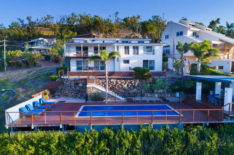 Nautilus On The Hill - Airlie Beach - E Caravan Parks 18