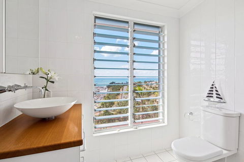 Nautilus On The Hill - Airlie Beach - E Caravan Parks 26