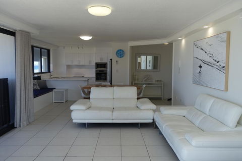 Spindrift On The Beach - Absolute Beachfront - E Caravan Parks 6