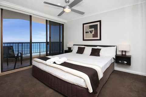 Spindrift On The Beach - Absolute Beachfront - E Caravan Parks 5
