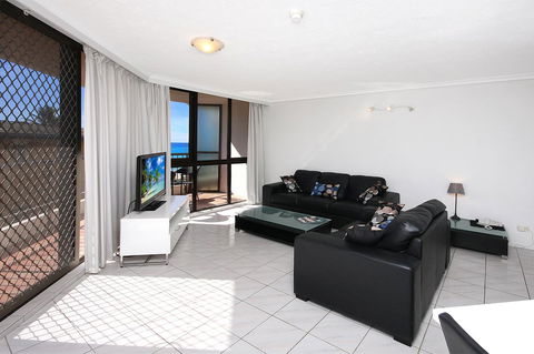 Spindrift On The Beach - Absolute Beachfront - E Caravan Parks 36