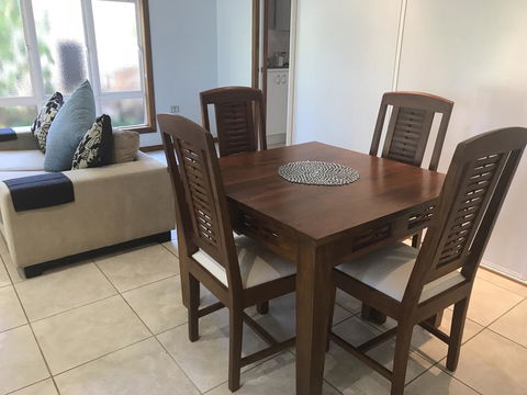 Taj On Byrnes - Private Luxury Apartment Mareeba - E Caravan Parks 8