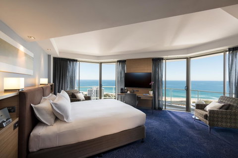 Sofitel Gold Coast Broadbeach - E Caravan Parks 17