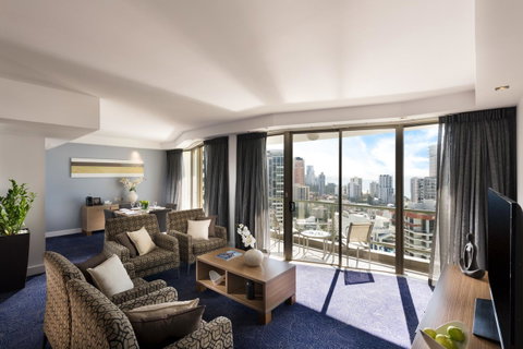Sofitel Gold Coast Broadbeach - E Caravan Parks 21