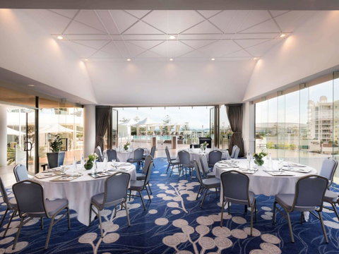 Sofitel Gold Coast Broadbeach - E Caravan Parks 41