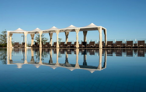 Sofitel Gold Coast Broadbeach - E Caravan Parks 9