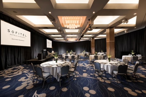 Sofitel Gold Coast Broadbeach - E Caravan Parks 30
