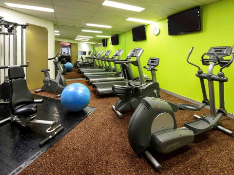 Sofitel Gold Coast Broadbeach - E Caravan Parks 39