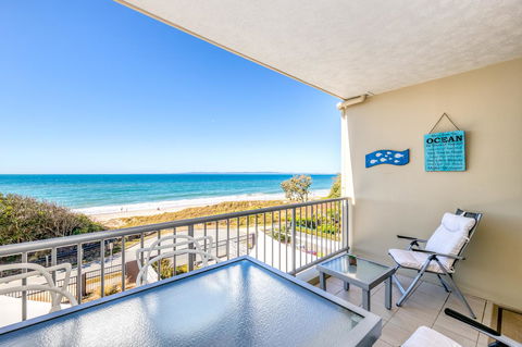 On The Beach Resort Bribie Island - E Caravan Parks 9