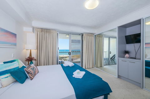 On The Beach Resort Bribie Island - E Caravan Parks 21