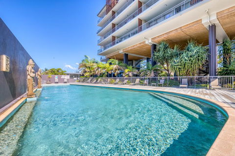 On The Beach Resort Bribie Island - E Caravan Parks 4