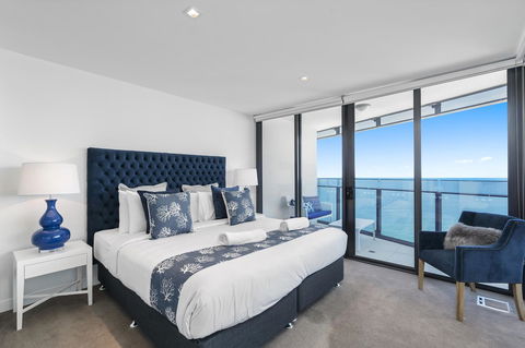 Soul 2 & 3 Bedroom Ocean View - We Accommodate - E Caravan Parks 10