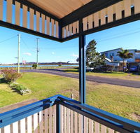Waterside Retreat - E Caravan Parks