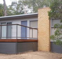 Wattletree Cottage - E Caravan Parks