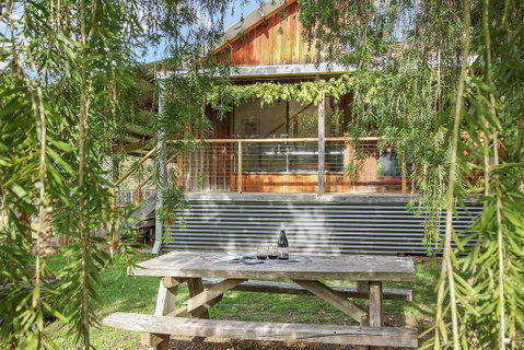 Way Out Wandi - E Caravan Parks 0