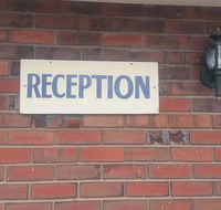Wentworth Club Motel - E Caravan Parks