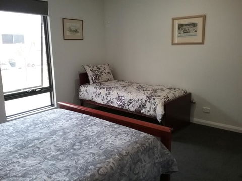 Wentworth Wharf B&B - E Caravan Parks 0