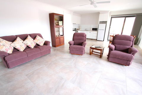 Wentworth Wharf B&B - E Caravan Parks 2