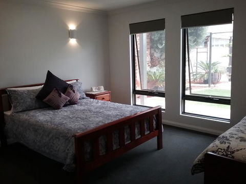 Wentworth Wharf B&B - E Caravan Parks 1