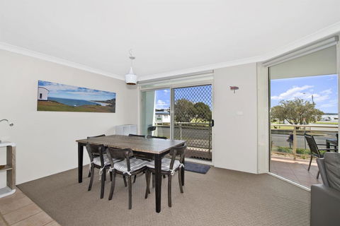 Westport Palms 14 Buller Street - E Caravan Parks 3