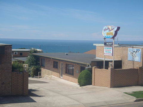 Whale Fisher Motel - E Caravan Parks 0