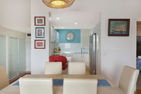 Wharf Apartment Unit 5 - E Caravan Parks 2