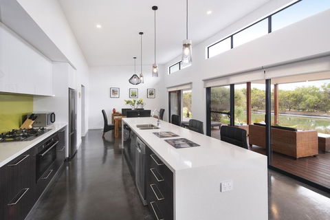 Wharfedale - E Caravan Parks 3