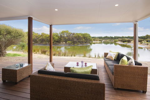 Wharfedale - E Caravan Parks 2