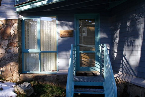 Whistler 8 Glacier - E Caravan Parks 0