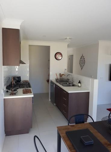 White Caps B - New Styles & Spacious Home - E Caravan Parks 2