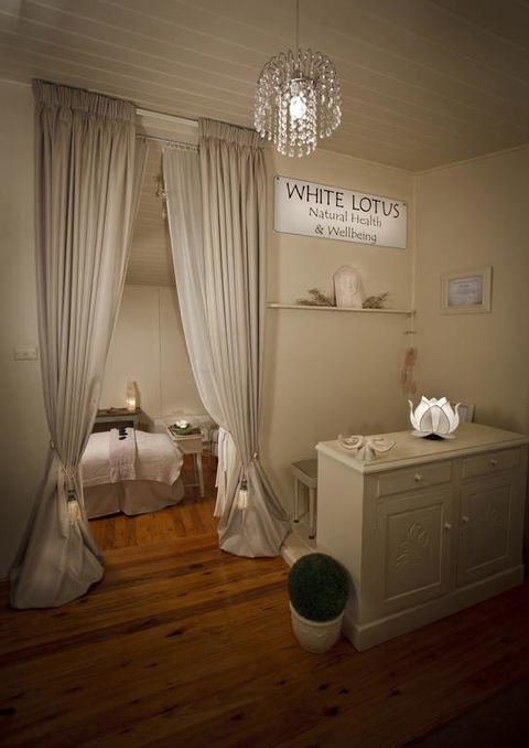 White Lotus Day Spa - E Caravan Parks 3