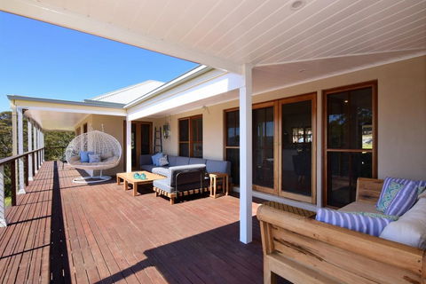 Wild Peace Mountain Lodge - Kangaroo Valley - E Caravan Parks 1