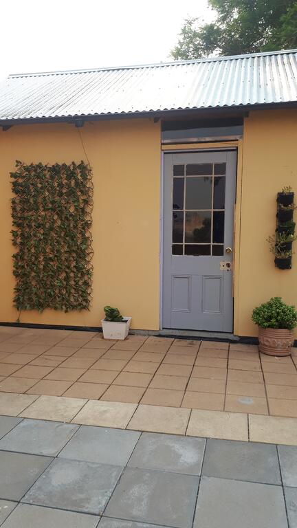 Willowgate Hall Luxury Hosted B&B - E Caravan Parks 1