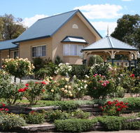 Willows Motel