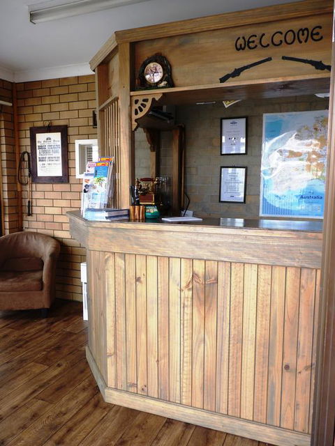 Winchester Motel - E Caravan Parks 3