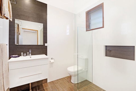 Wingham Motel - E Caravan Parks 1