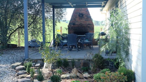 Yea Wood Duck Cottage - E Caravan Parks 0