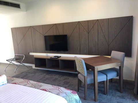 Young Federation Motor Inn - E Caravan Parks 2