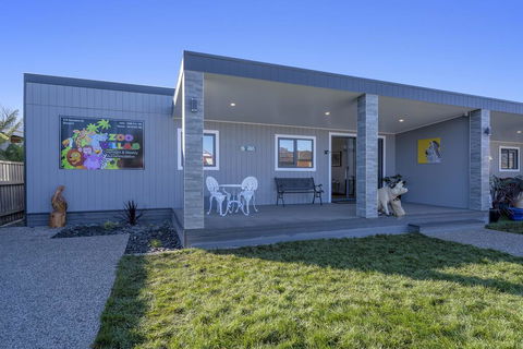 Zoo Villas : Villa Zebra - Central Wynyard - E Caravan Parks 0