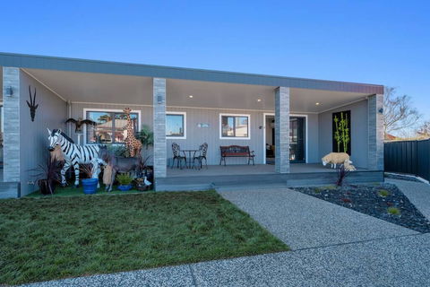 Zoo Villas: Villa Giraffe - Central Wynyard - E Caravan Parks 2