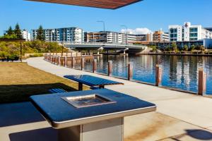 Mercure Sunshine Coast Kawana Waters - E Caravan Parks 3
